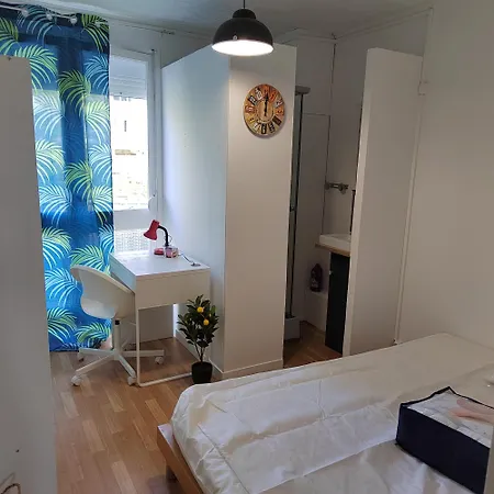 Chambre Dans Un Appartement En Colocation Rennes Exterior foto