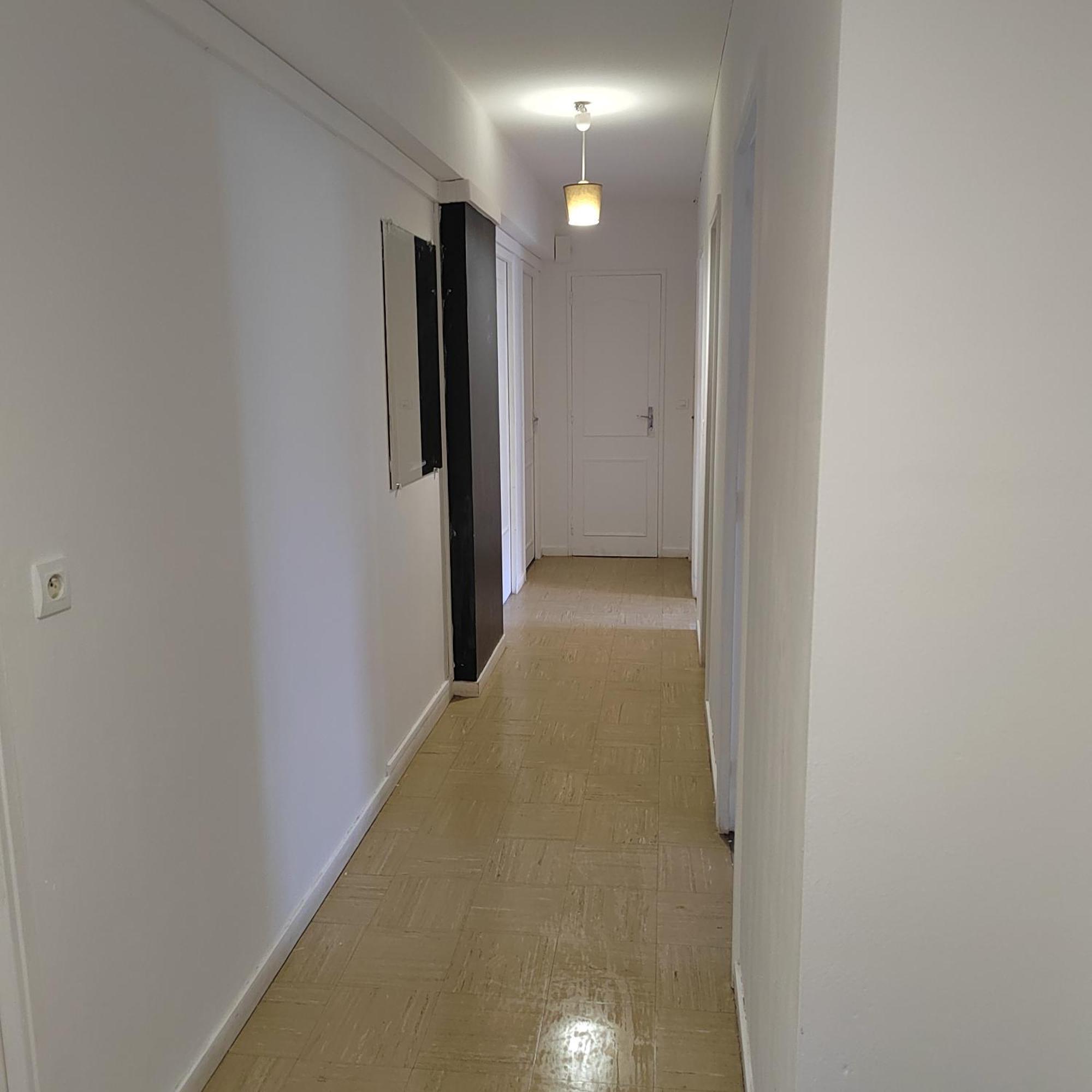 Dans Un En Colocation